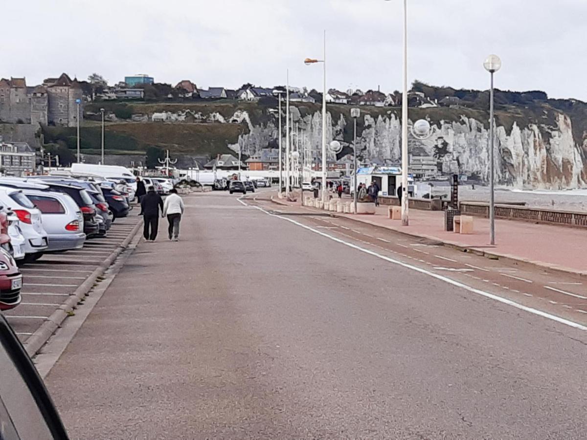 Maison Entre La Plage Et Le Port Dieppe Exterior foto